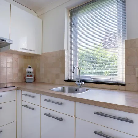 Vakantiehuis 6 - Persoons Kindvriendelijke